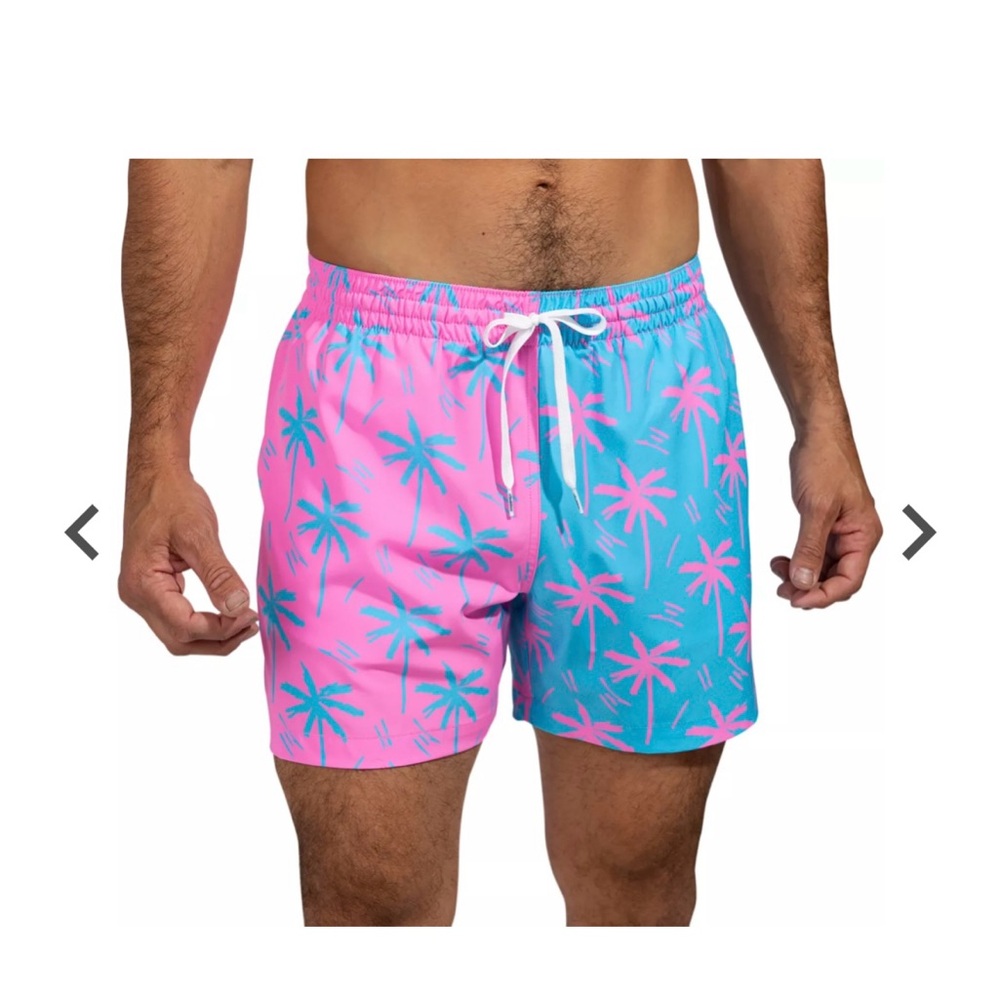 Chubbies Men’s Pink and Blue Palm Tree Swim Shorts